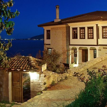 Vergoula'S Mansion Castória Exterior foto